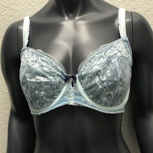 Victoria’s Secret/Body by Victoria Unlined Demi